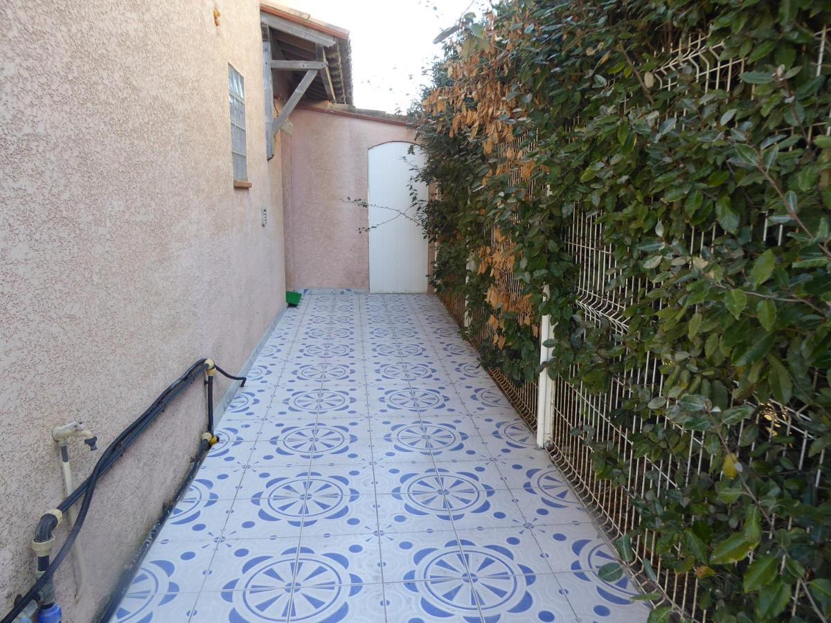 Les 2 Dauphins Apartment Le Barcares Bagian luar foto